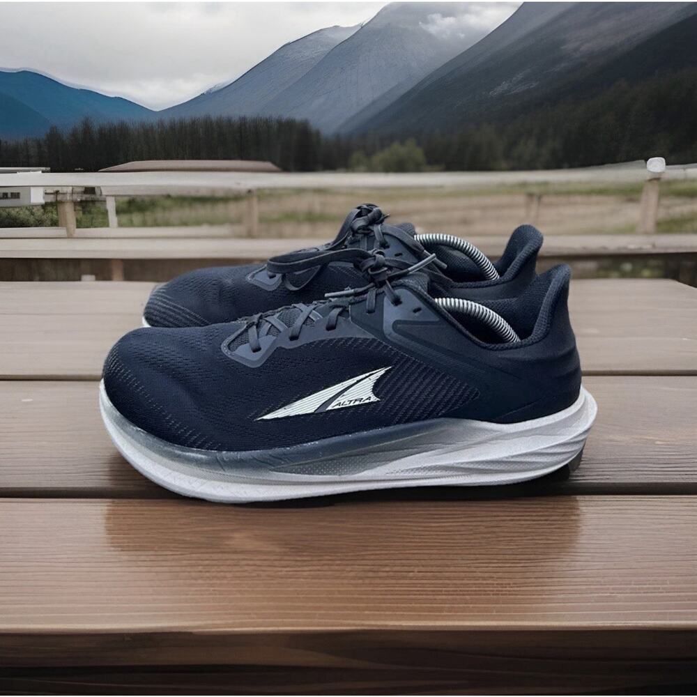 Altra Torin 8 Mens Size 10.5 Wide Black White Running Walk Gym Shoes AL0A85QJ010